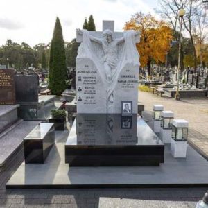 Памятник в европейском стиле - 4