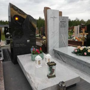 Памятник в европейском стиле - 7