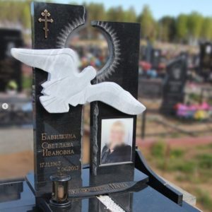 Памятник в европейском стиле - 11
